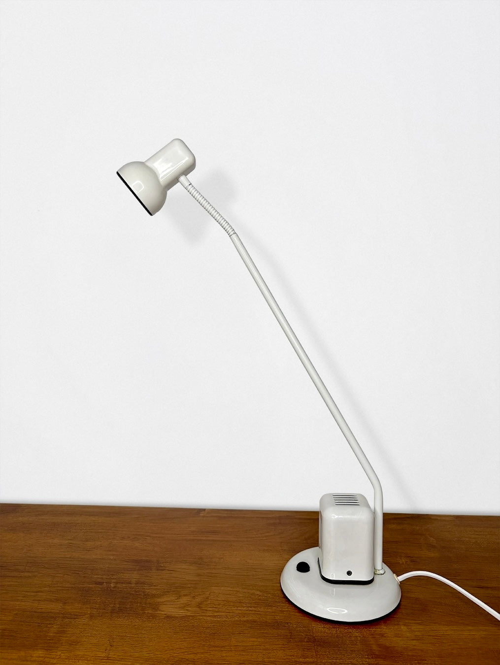Vrieland desk lamp