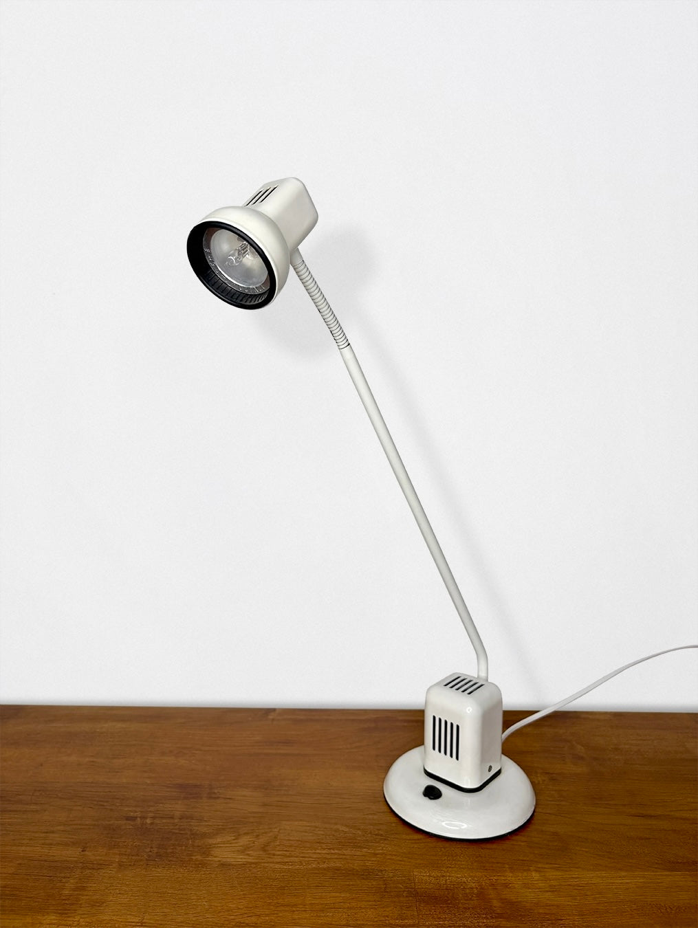 Vrieland desk lamp